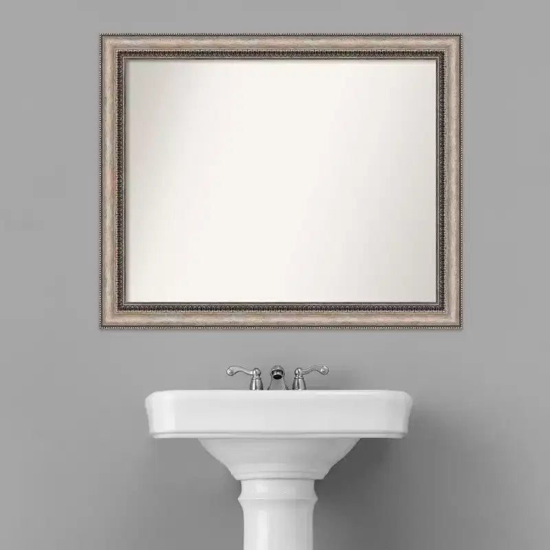 Miroir mural biseauté orné pour salle de bain - Argenté
