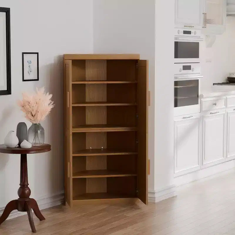 Armoire de rangement d'angle en bois massif moderne pour un rangement efficace