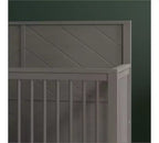 Commode et chiffonnier pour chambre de bébé