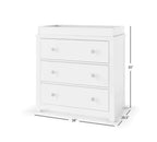 Lit de bébé convertible, commode avec plateau à langer et fauteuil à bascule confortable