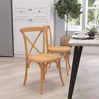 Chaise de bistrot en bois empilable à dossier croisé